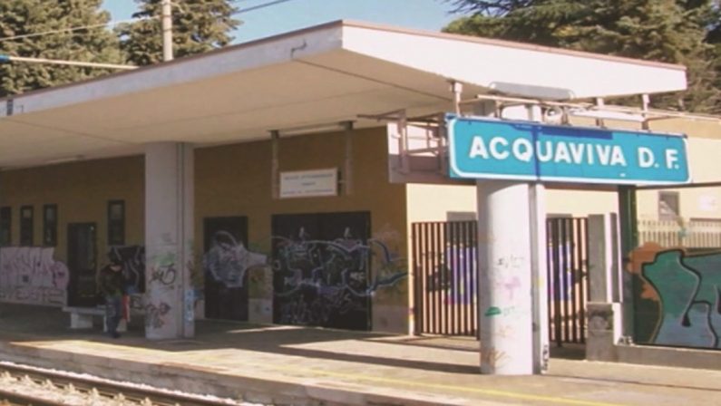 Acquaviva delle Fonti, 16enne travolta e uccisa dal treno