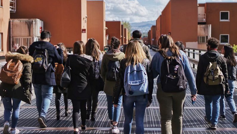 Un terzo corso di Medicina? L'Unical insorge