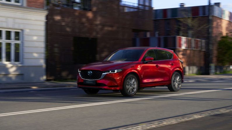 Mazda CX-5 ottiene massima valutazione IIHS negli urti laterali