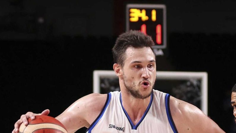 Nba, Doncic regala la vittoria a Dallas, Gallinari Ko
