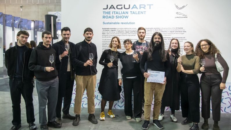 Luca Arboccò è il vincitore di JaguArt, The Italian Talent Road Show