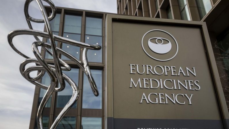 Covid, via libera Ema a due nuovi strumenti terapeutici