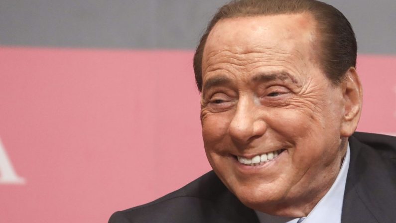 Berlusconi “Il Governo deve arrivare al 2023”
