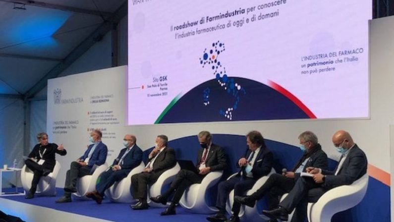 Farmaceutica, crescono occupazione e investimenti