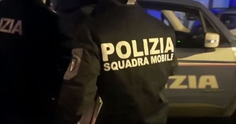 Uomo di Caulonia arrestato a Torino per armi e droga
