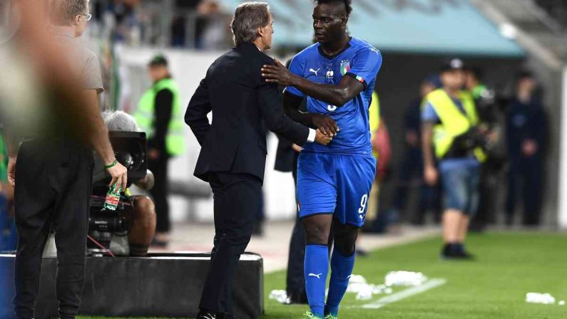 Balotelli “Se Mancini chiamasse, tornerei a piedi”