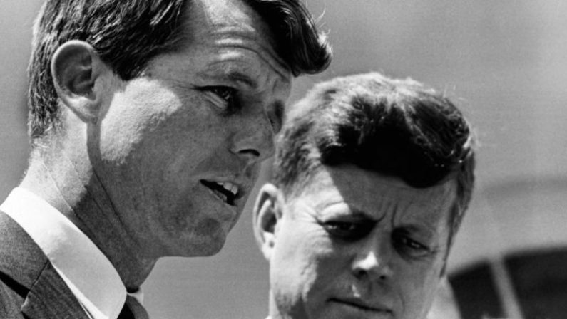 “Jfk: Destiny Betrayed”, arriva in tv la miniserie di Oliver Stone