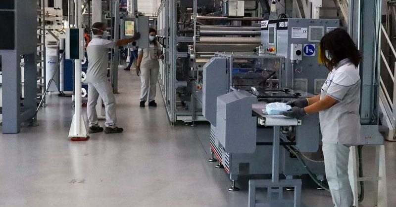 Industria, a settembre fatturato in lieve crescita su base mensile