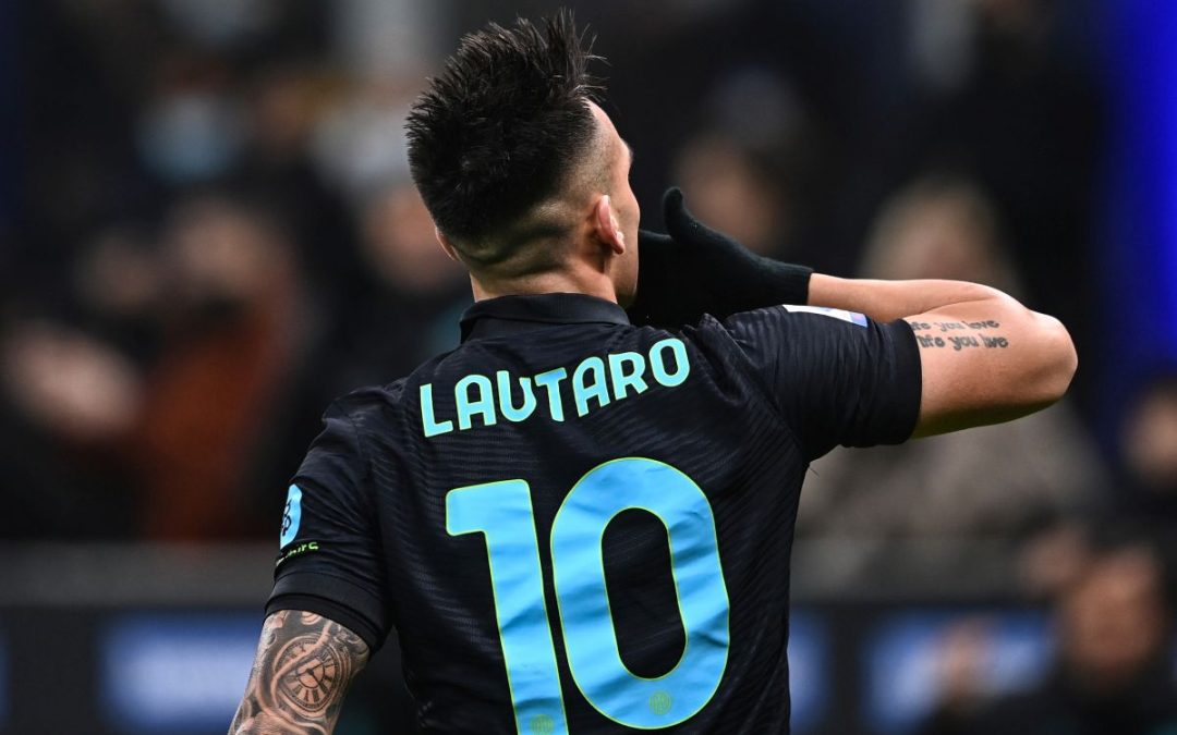 L’Inter supera 3-2 il Napoli e va a -4 dalla vetta