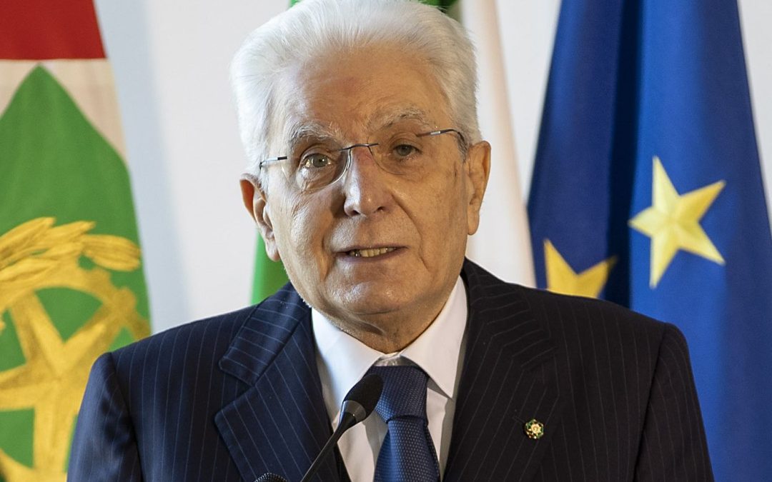 Violenza contro le donne, Mattarella “Educare al rispetto e alla parità”