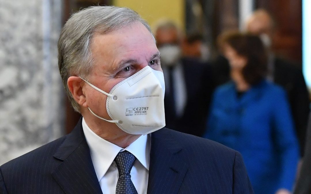 Visco “La ripresa accelera ma l’incertezza resta elevata”