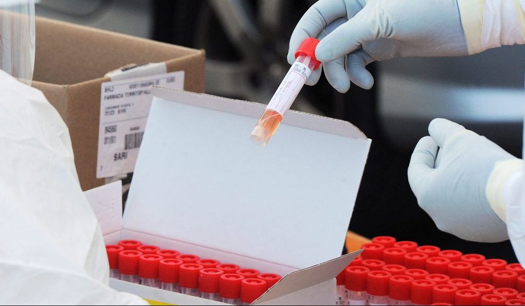 Covid, primo caso in Italia di variante Omicron, è un paziente campano