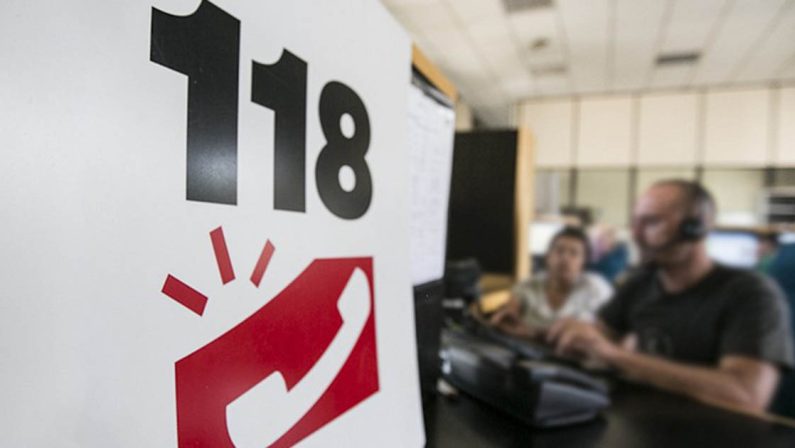 Il 118 senza personale: servono sanitari e autisti