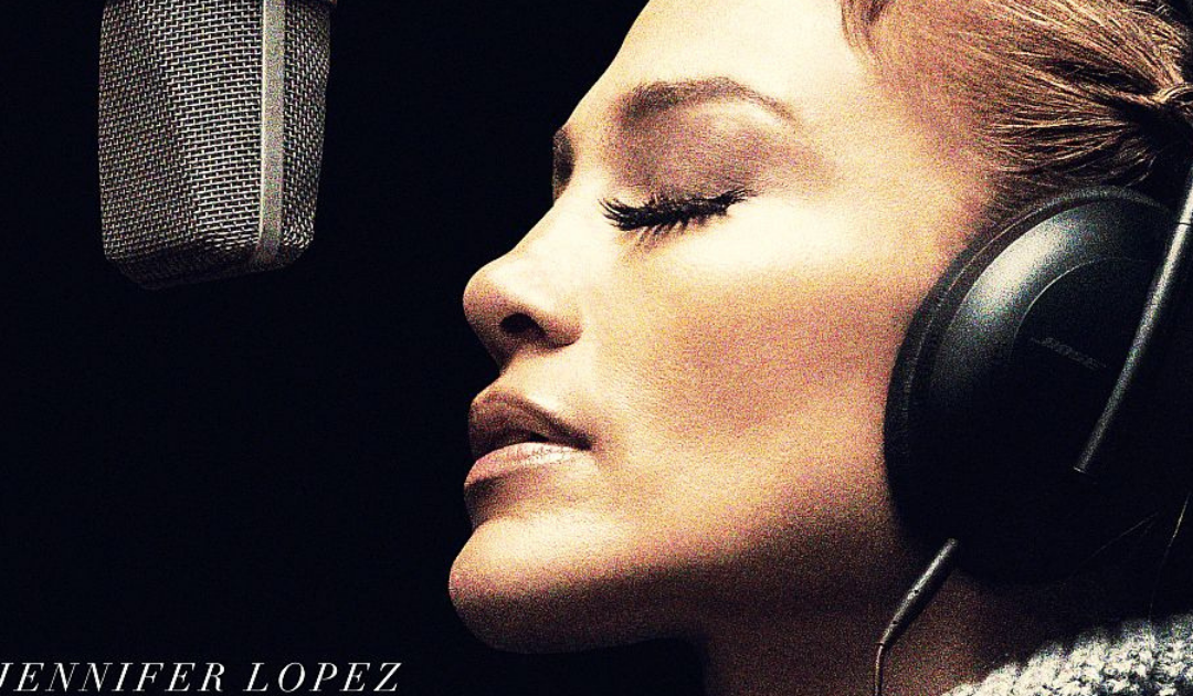 Jennifer Lopez nella copertina di On My Way