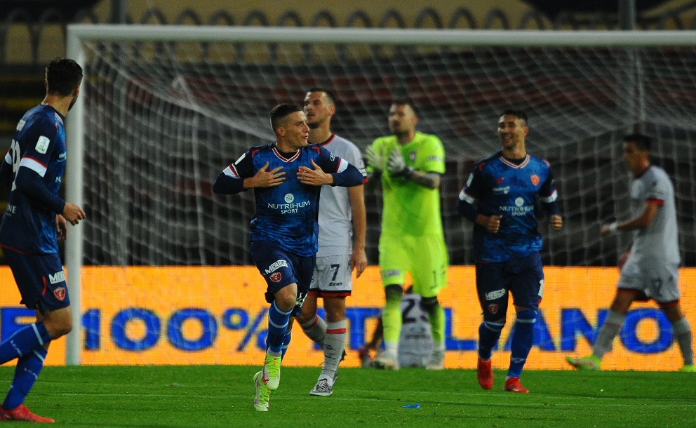 L'esultanza di Lisi dopo il gol