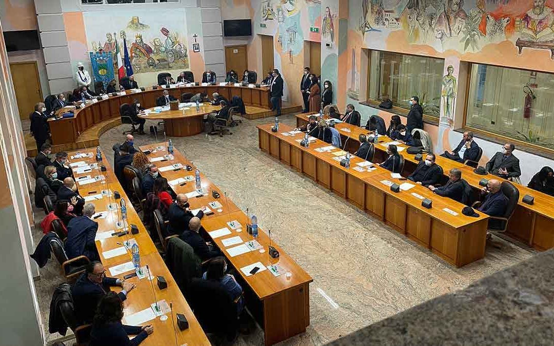 La prima seduta del nuovo Consiglio comunale a Palazzo dei Bruzi