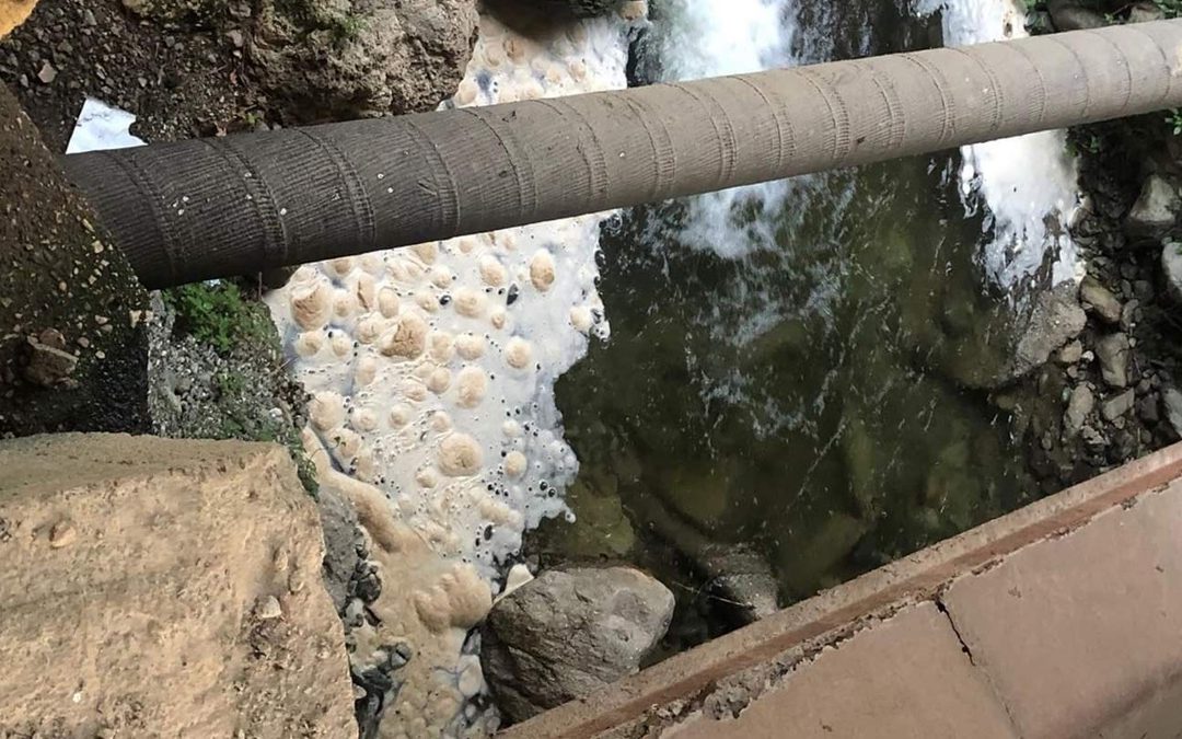 Liquami in mare a Fuscaldo