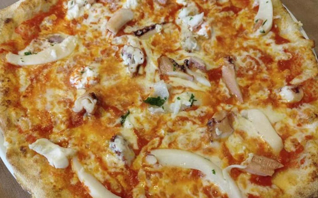 Una pizza