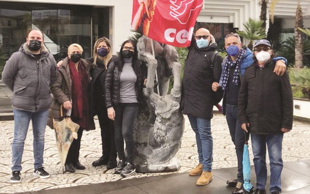 I lsit-in dei lavoratori del Gruppo IGreco