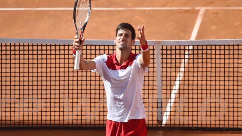 Djokovic “Pieno sostegno a scelta Wta su Shuai Peng”