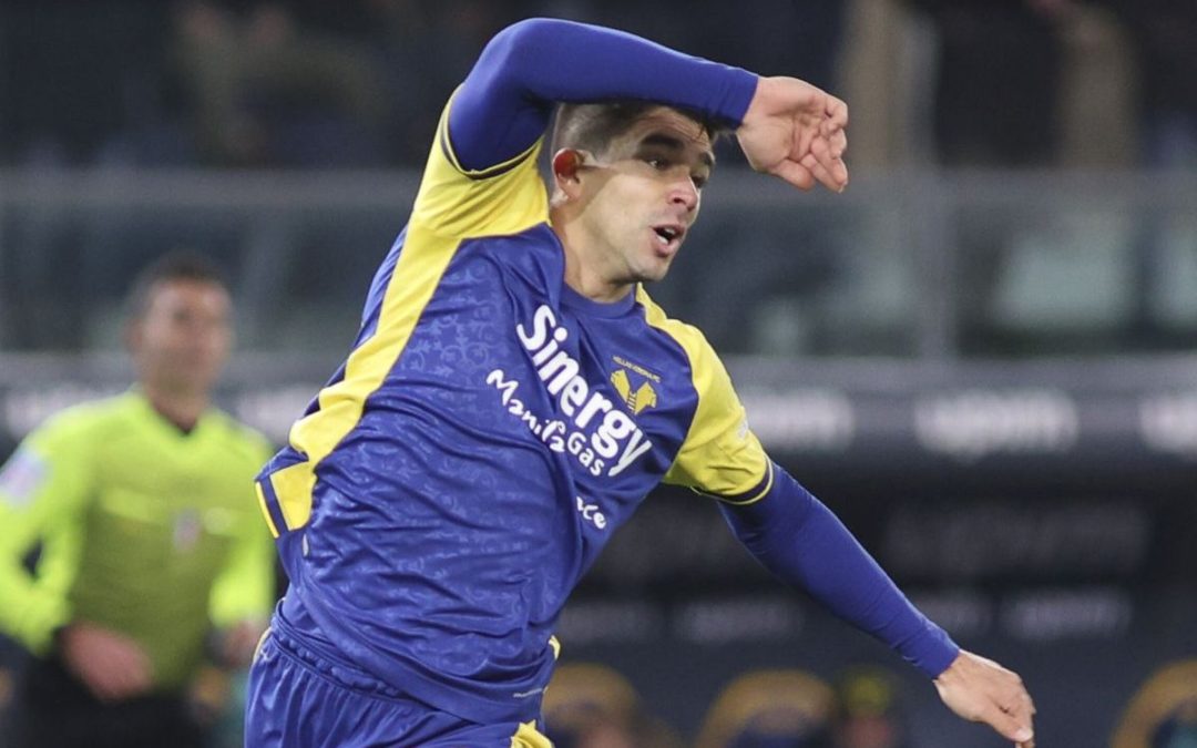Il Verona ribalta il Venezia da 0-3 a 4-3, super Simeone