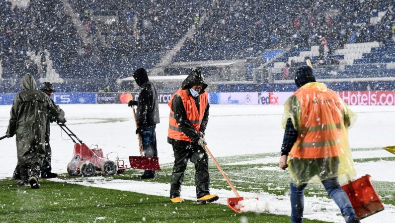 Neve a Bergamo, rinviata a domani Atalanta-Villarreal