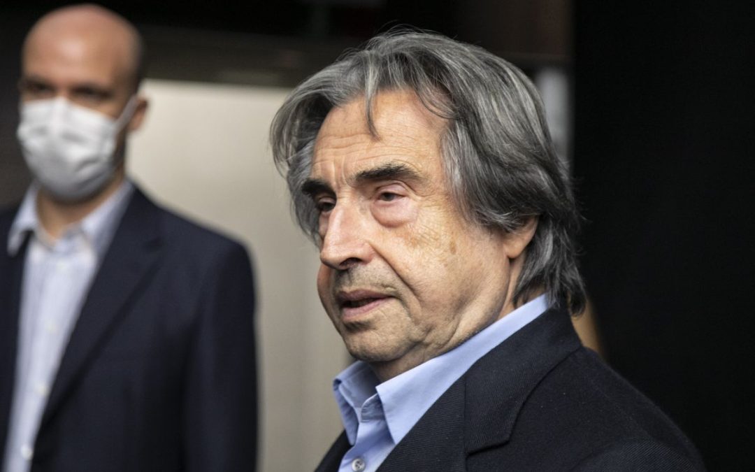 Riccardo Muti rinuncia a concerti per polmonite