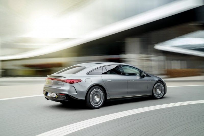 Mercedes-Amg EQS 53 4matic+ debutta in Italia in unica versione