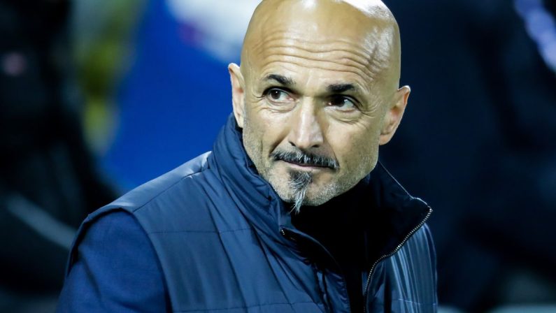 Calcio, focolaio Covid al Napoli: positivi anche Spalletti e Mario Rui
