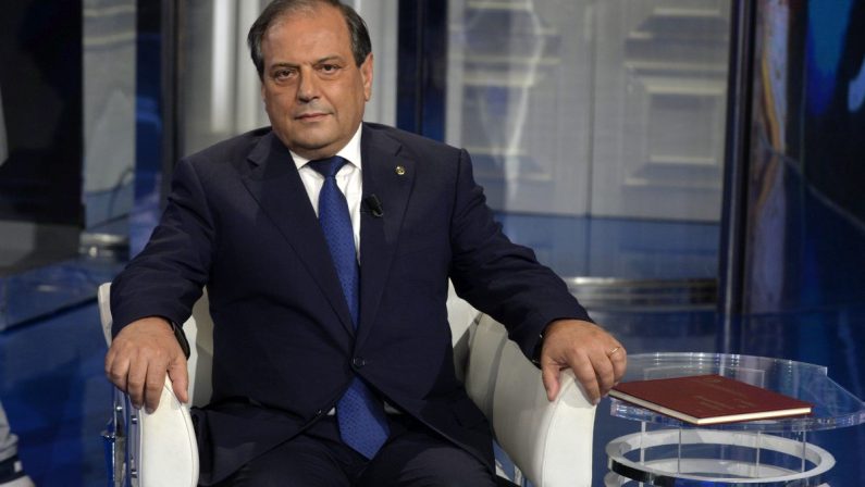 Covid, Anelli (Fnomceo) “No a operazioni di maquillage sui dati”