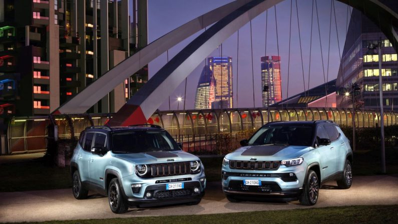 Jeep Renegade e Compass e-Hybrid, nuovo passo verso elettrificazione