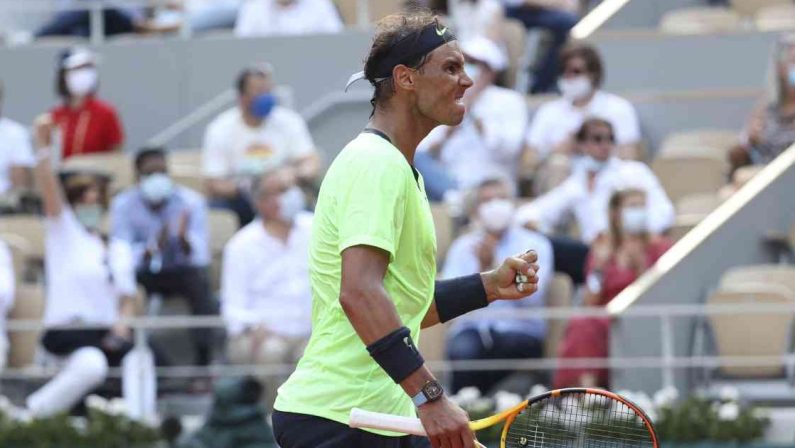 Tennis, Nadal è leggenda: rimonta Medvedev e vince gli Australian Open