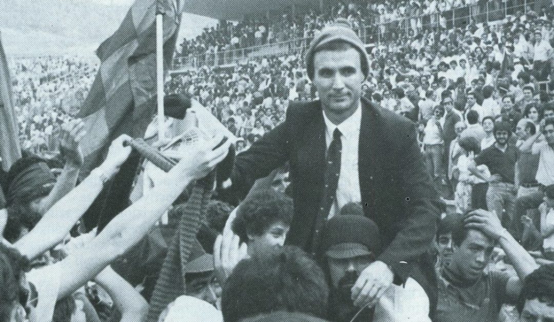 Renzo Aldi nel 1982 alla festa promozione allo stadio San Vito