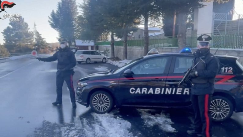 Abusi sessuali su due minorenni, arrestate due persone a San Giovanni in Fiore