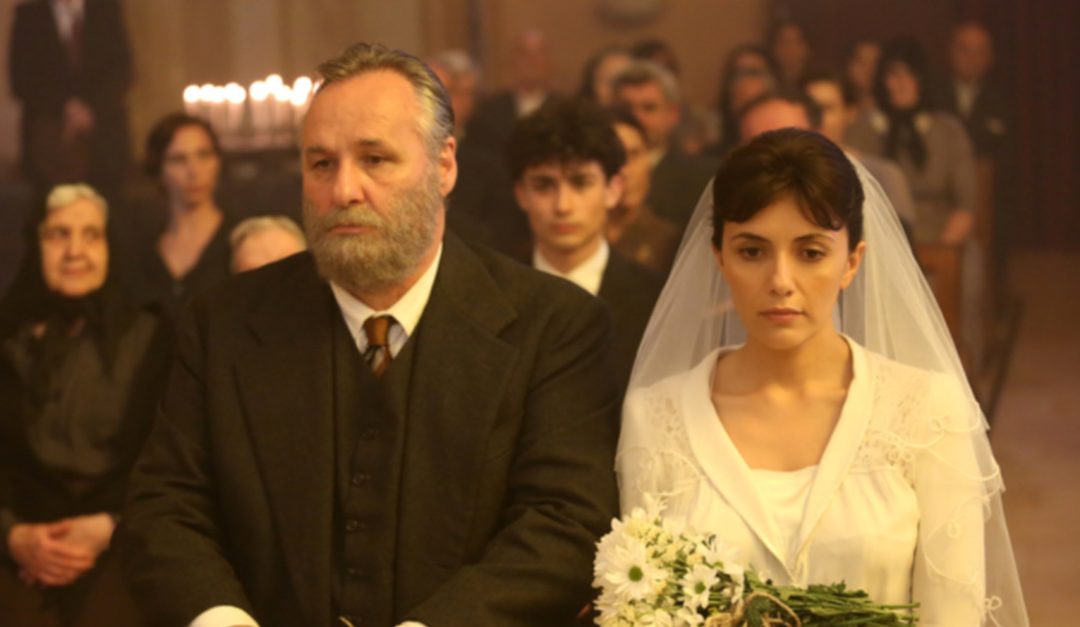Maurizio Donadoni e Serena Rossi in una scena di "La sposa"