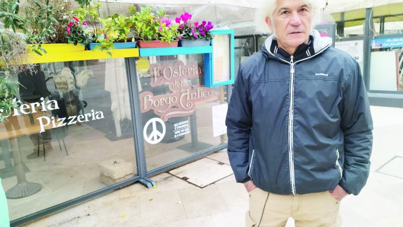 Coronavirus a Bari, il ristoratore Del Mastro: «Chiudo, non metto a rischio i miei lavoratori»