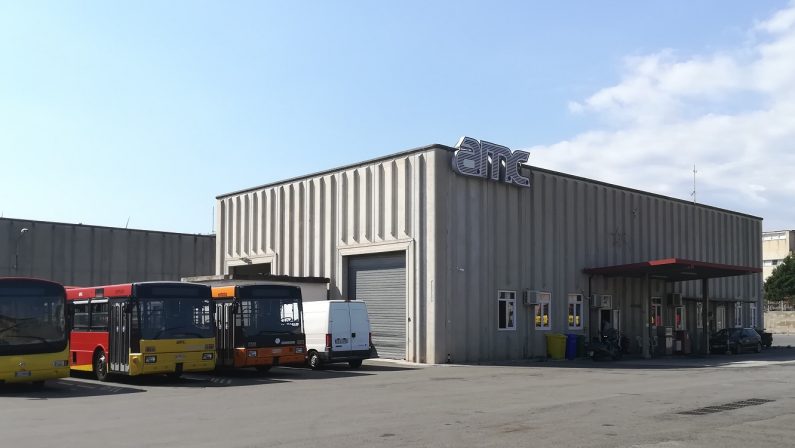 Lettera con minacce di morte ai manager dell'Amc di Catanzaro