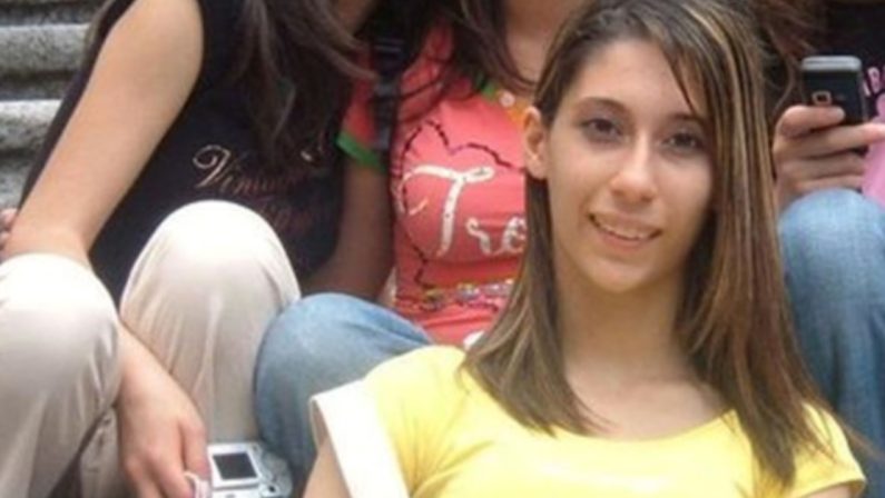 Quindici anni fa la morte di Federica Monteleone, uccisa dalla malasanità calabrese