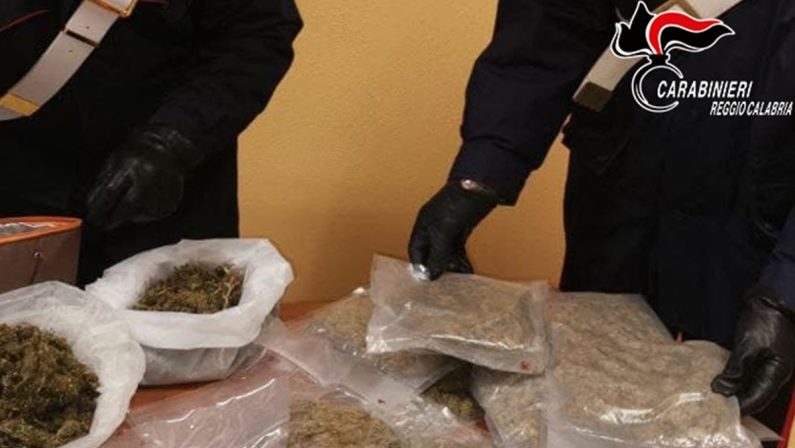 Trovato con 1 chilo e mezzo di marijuana, 48enne arrestato nel Reggino