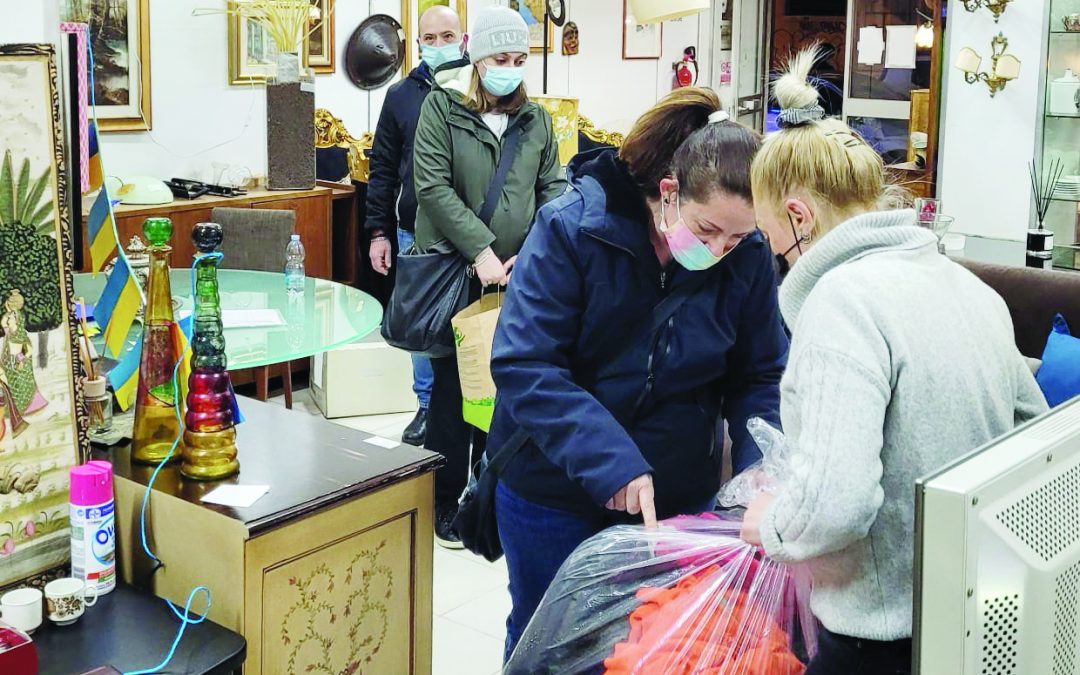 La raccolta di beni da inviare in Ucraina