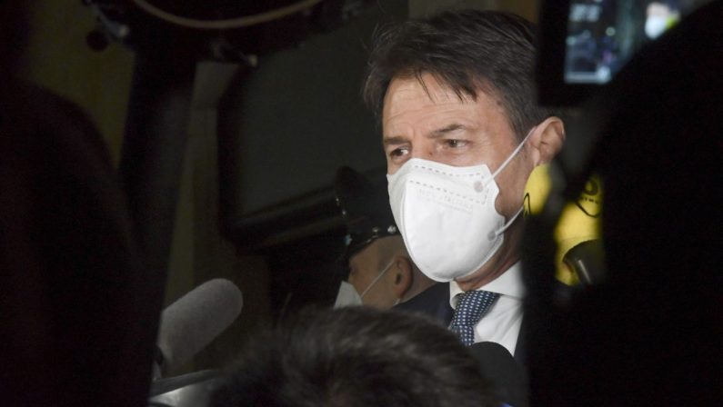Conte a Draghi “Patto con i cittadini per rilanciare il Governo”
