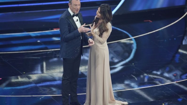 Per Sanremo 13,2 mln di ascolti per la finale, dato più alto dal 2000