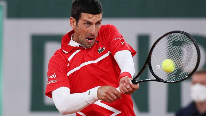 Tennis, Djokovic : «Non mi vaccino, pronto a rinunciare a Wimbledon»