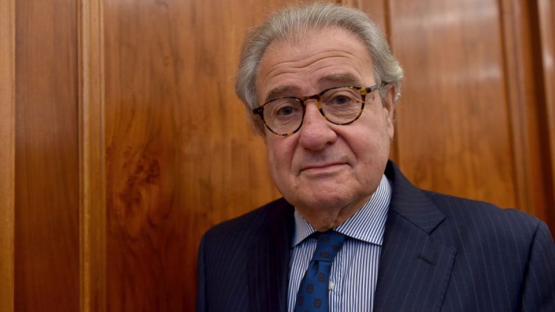 Ddl Concorrenza, Egualia “Nessun rischio per i brevetti farmaceutici”