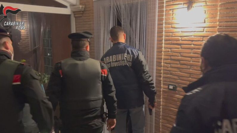 'Ndrangheta "padrona" nel Lazio, 65 arresti tra i clan di Catanzarese e Reggino - NOMI