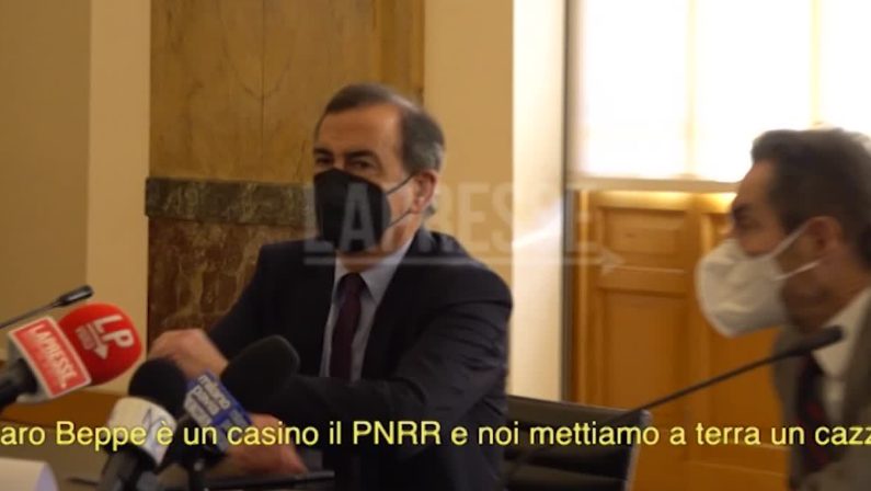 Fuorionda tra Sala e Fontana sul Pnrr: “Sud, sud, sud”. Esplode la polemica - VIDEO