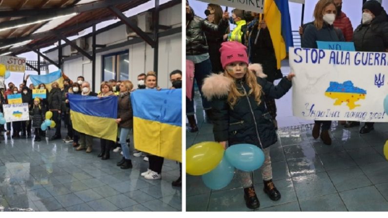 In piazza a Trebisacce contro la guerra, e gli ucraini cantano l'inno nazionale