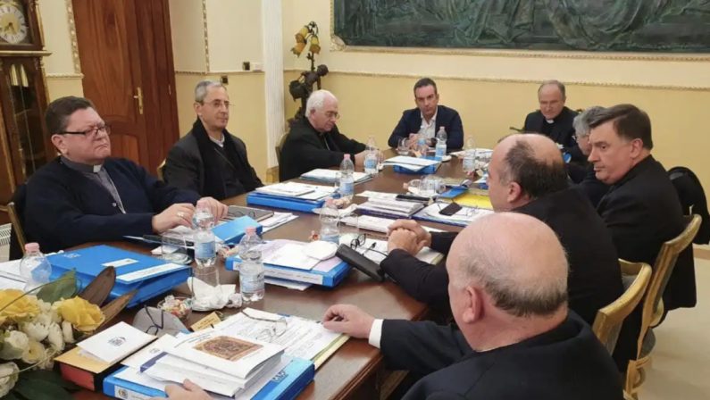 Le tre emergenze della Calabria: i vescovi incontrano Occhiuto