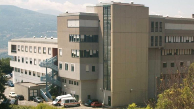 L’ospedale di Chiaromonte sta per perdere l’ultimo nefrologo