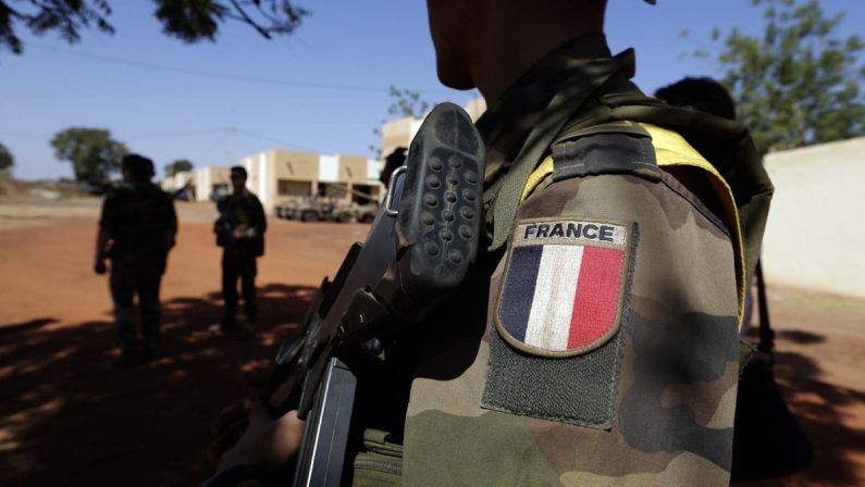 Le truppe francesi lasciano il Mali, ennesima sconfitta per l’Occidente
